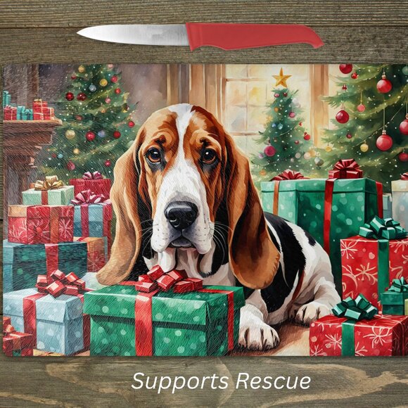 Christmas Basset Hound Dog Kitchen Tempered Glass Cutting Board or Trivet - Picture 1 of 1